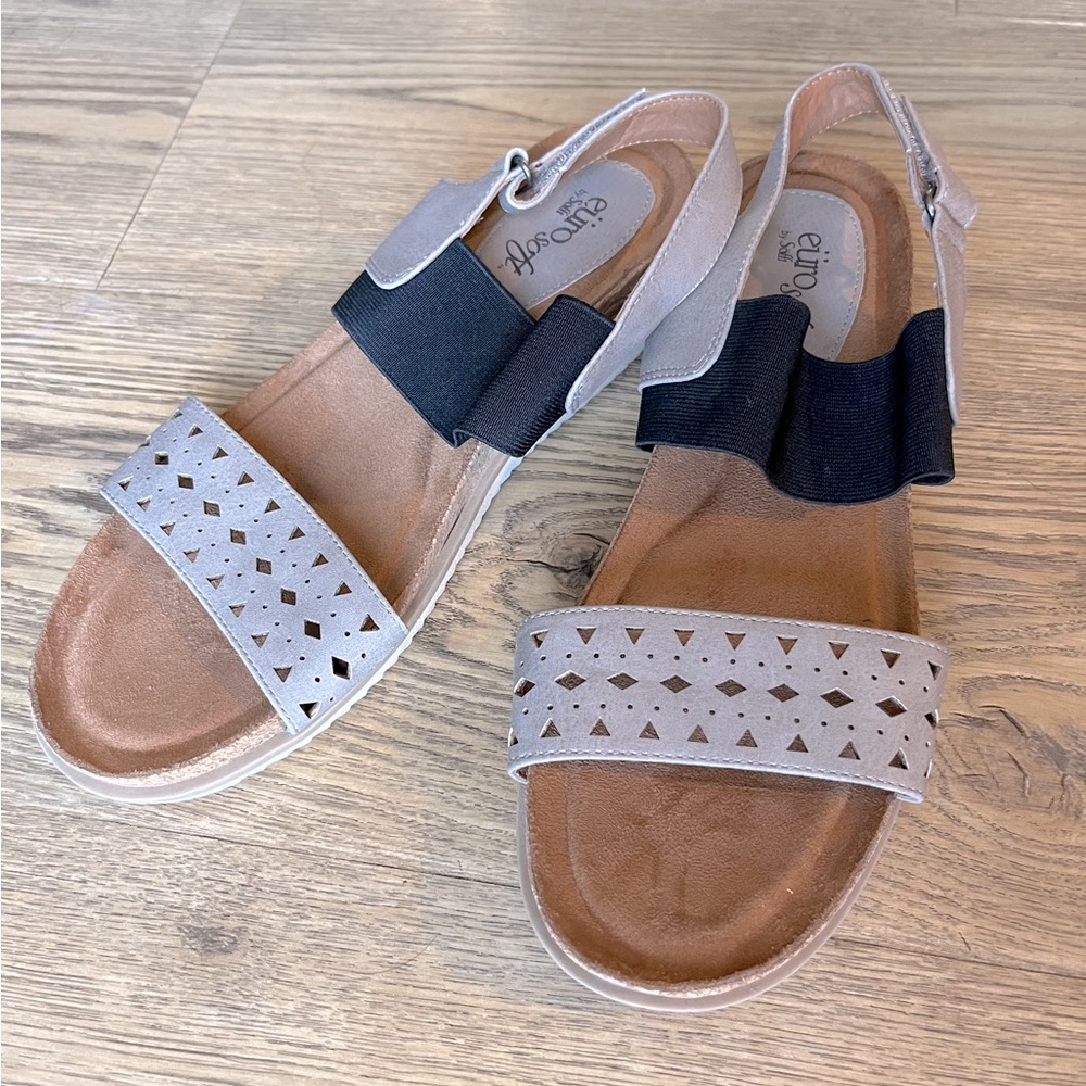 Women’s Sofft Sandals. Size 9.
